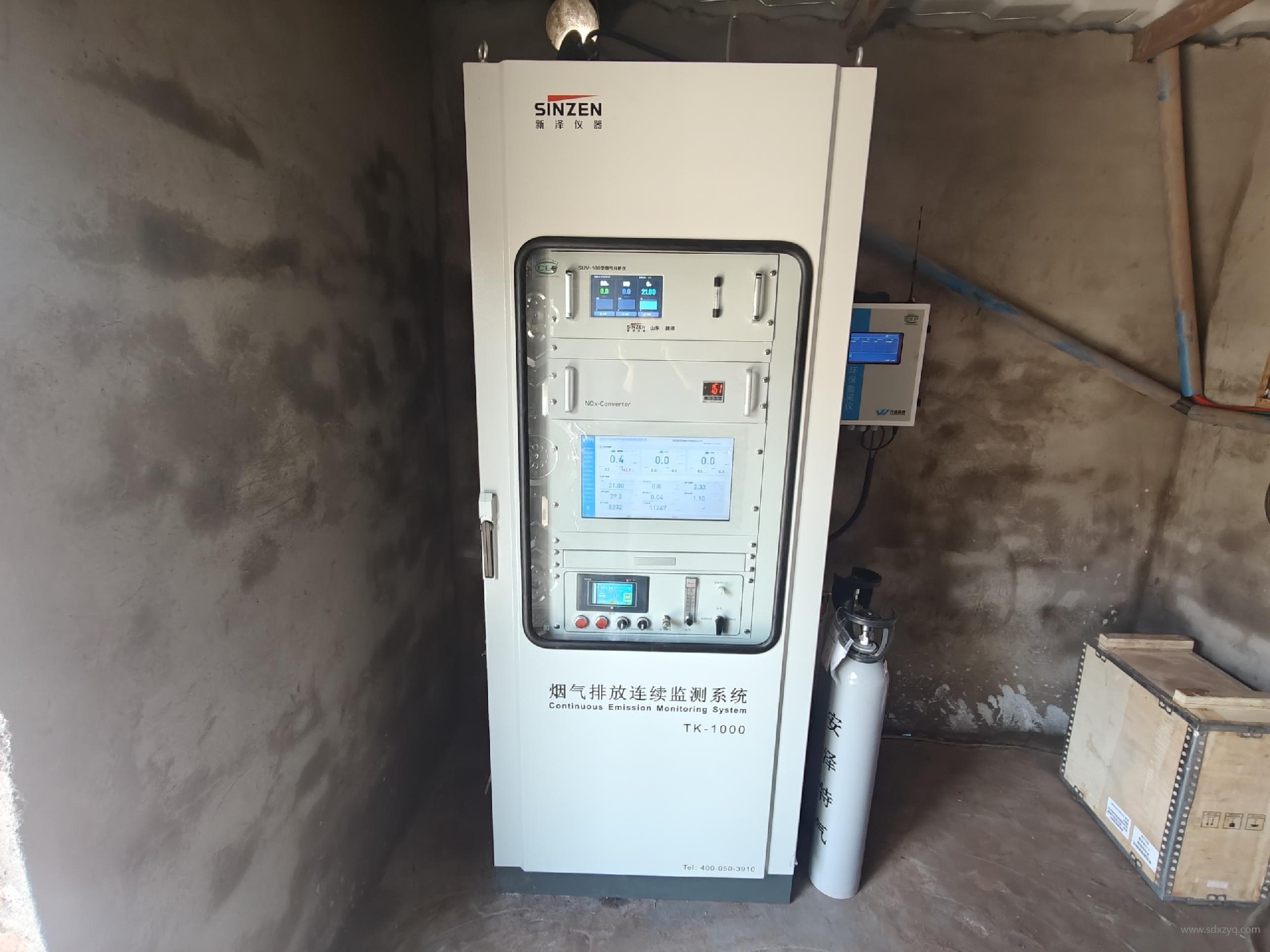 煙氣在線監測系統.jpg